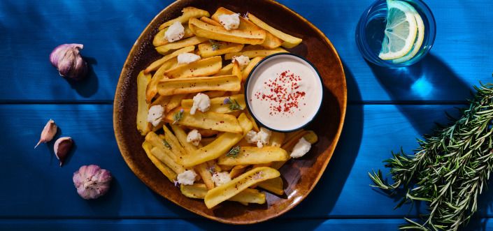 AVIKO Grip ’n Dip i pasta z bryndzą, rozmarynem, chilli, cytryną i czosnkiem