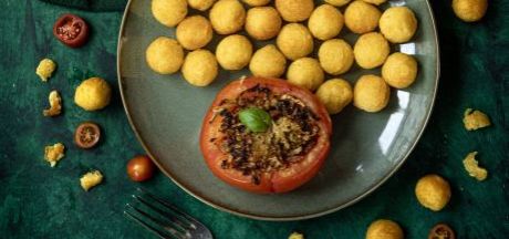 Aviko Noisettes z prostym bigosem w pomidorach